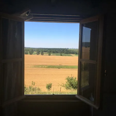 Le Pigeonnier D'olivier Pensión